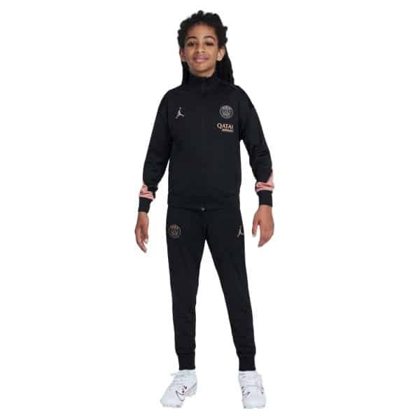 Nike Paris Saint-Germain x Jordan Strike Trainingspak Full-Zip 2024-2025 Kids Zwart Roze Nike Paris Saint-Germain x Jordan Strike Trainingspak Full-Zip 2024-2025 Kids Zwart Roze